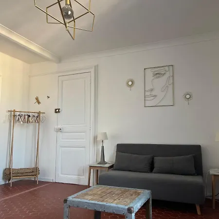Habitación en casa particular Au Coeur De La Demeure *