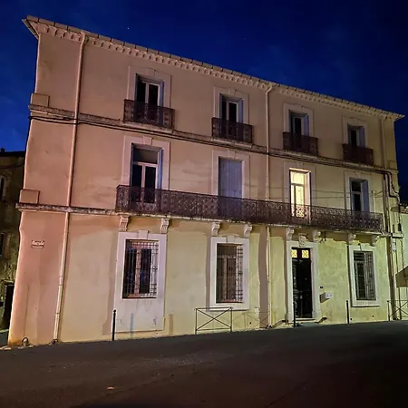 Au Coeur De La Demeure Habitación en casa particular *