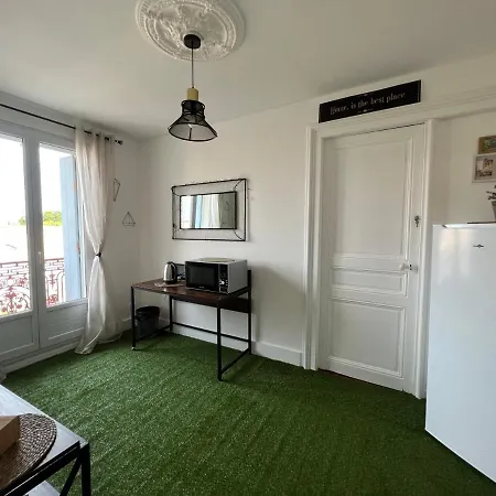 Habitación en casa particular Au Coeur De La Demeure *