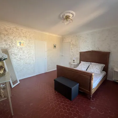 Au Coeur De La Demeure *